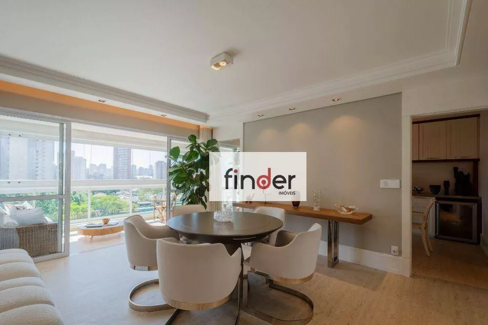 Apartamento, 4 quartos, 239 m² - Foto 1