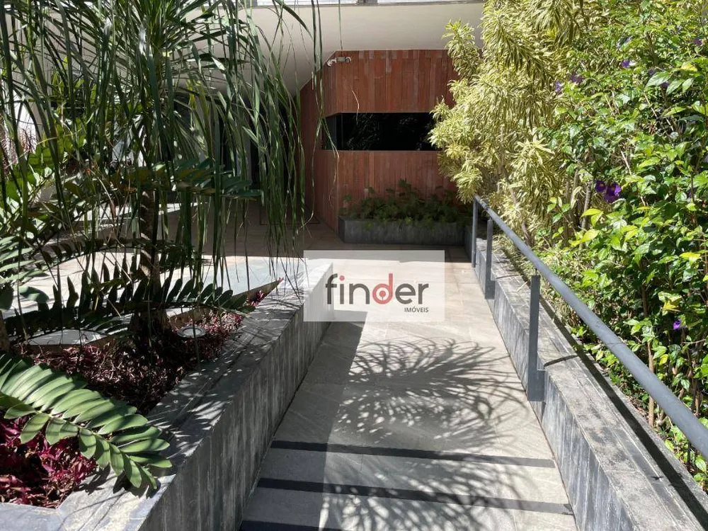 Apartamento, 4 quartos, 260 m² - Foto 1