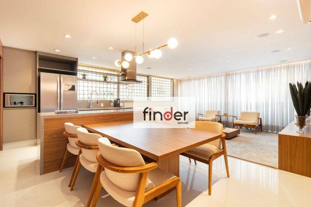 Cobertura à venda com 2 quartos, 250m² - Foto 1