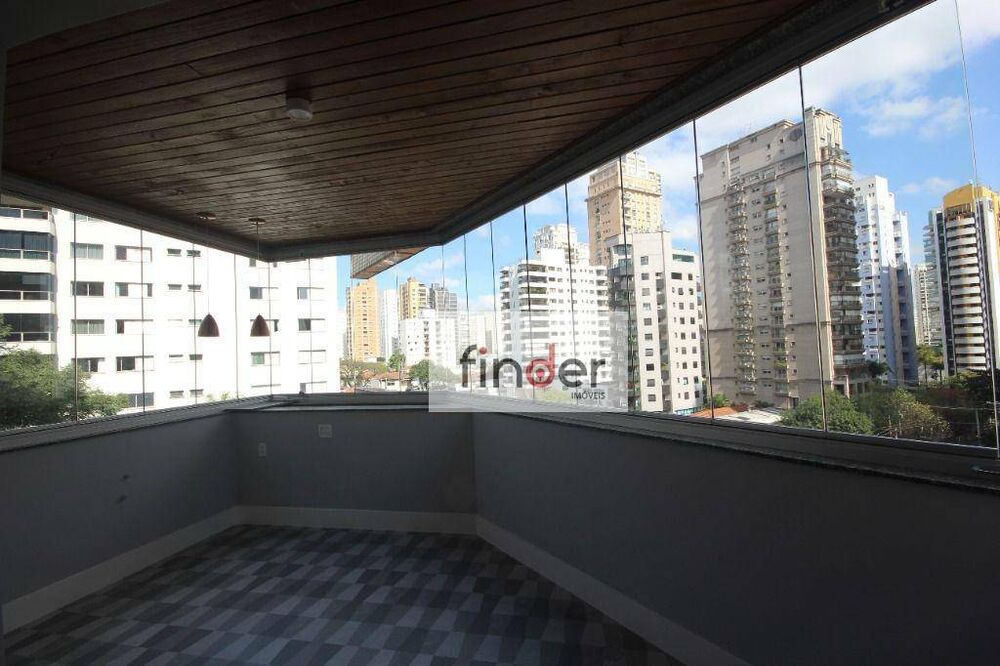 Apartamento, 3 quartos, 244 m² - Foto 1