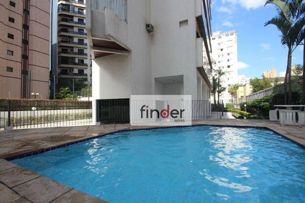 Apartamento, 3 quartos, 244 m² - Foto 11