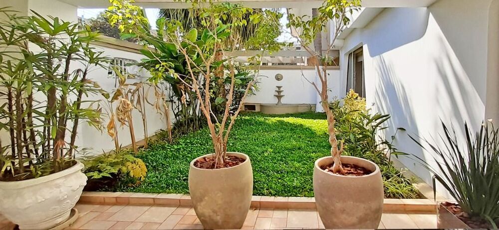 Casa à venda com 4 quartos, 475m² - Foto 2