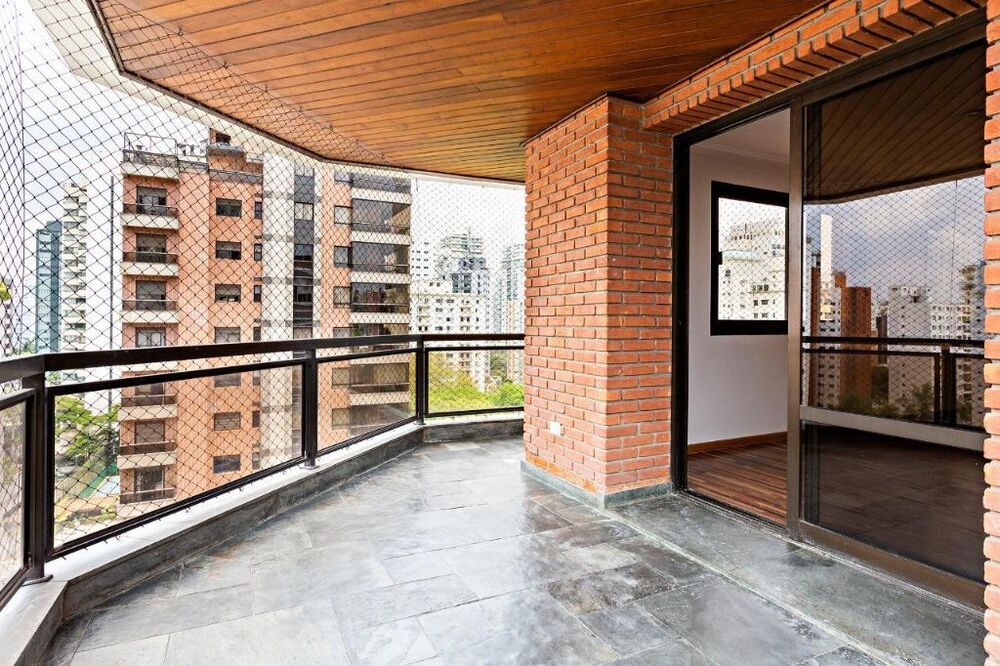 Apartamento à venda com 3 quartos, 210m² - Foto 5