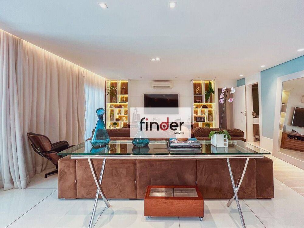 Apartamento à venda com 3 quartos, 235m² - Foto 4