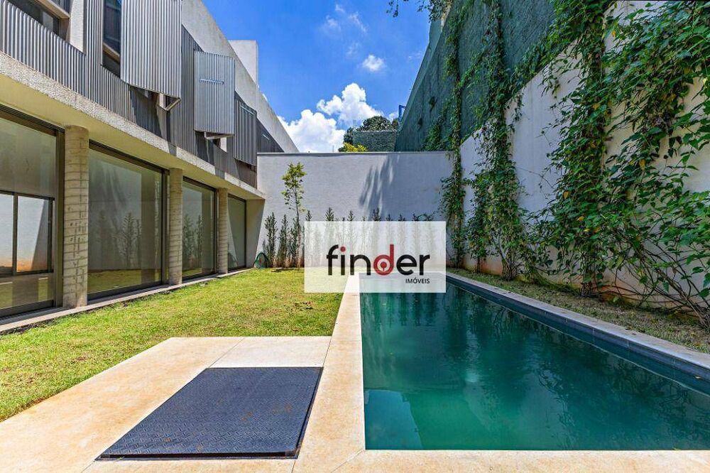 Casa de Condomínio à venda com 4 quartos, 480m² - Foto 2