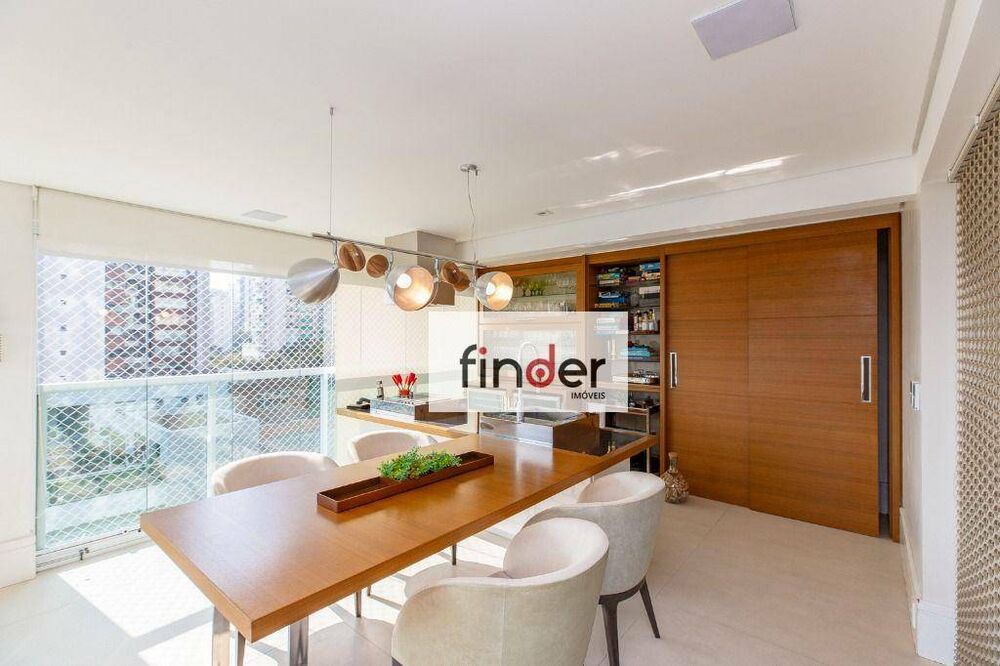 Apartamento, 4 quartos, 251 m² - Foto 1