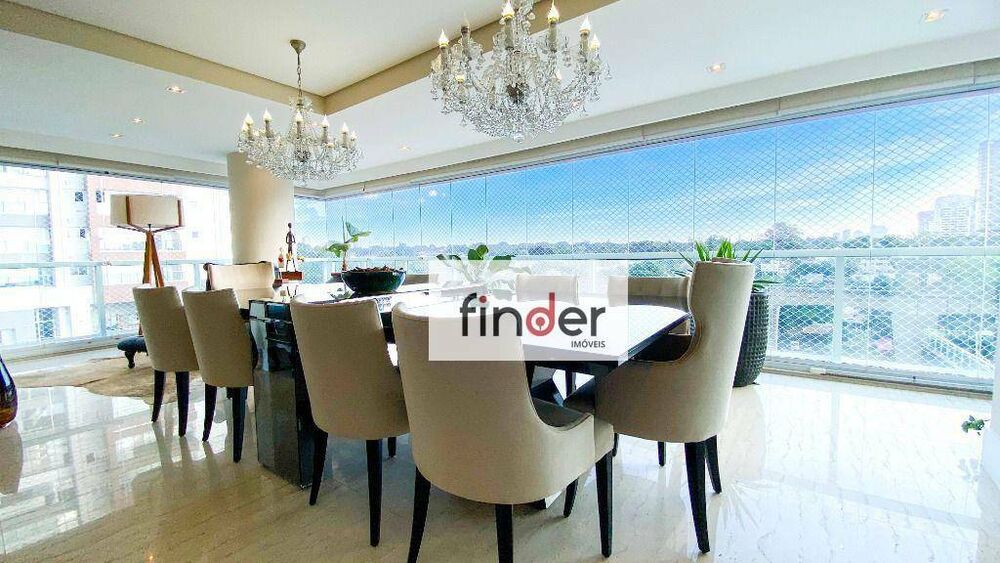 Apartamento, 3 quartos, 210 m² - Foto 1