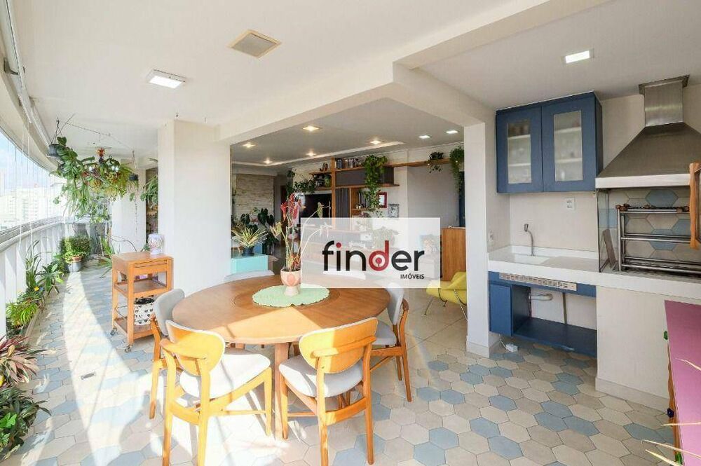 Apartamento à venda com 3 quartos, 161m² - Foto 1