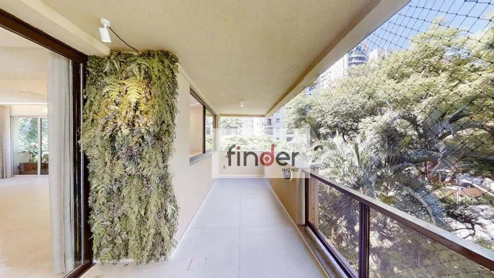 Apartamento, 3 quartos, 236 m² - Foto 1