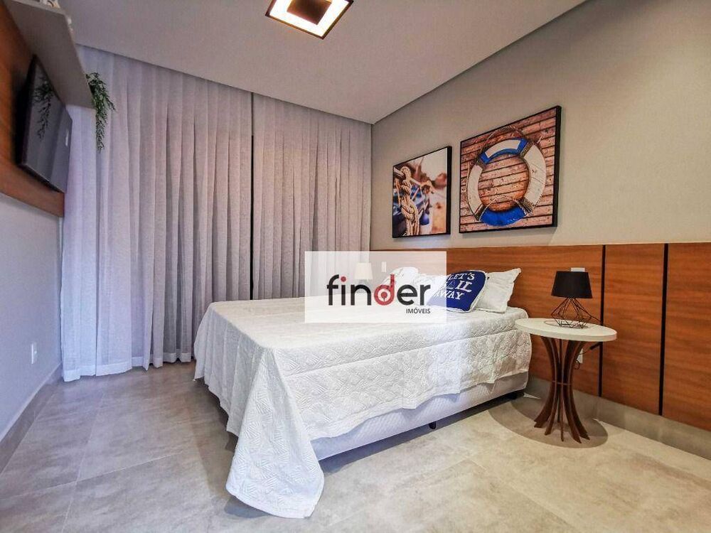 Casa à venda com 8 quartos, 620m² - Foto 4