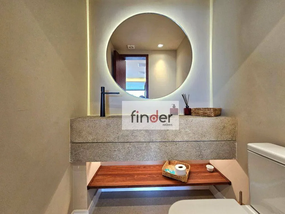 Apartamento, 3 quartos, 146 m² - Foto 1