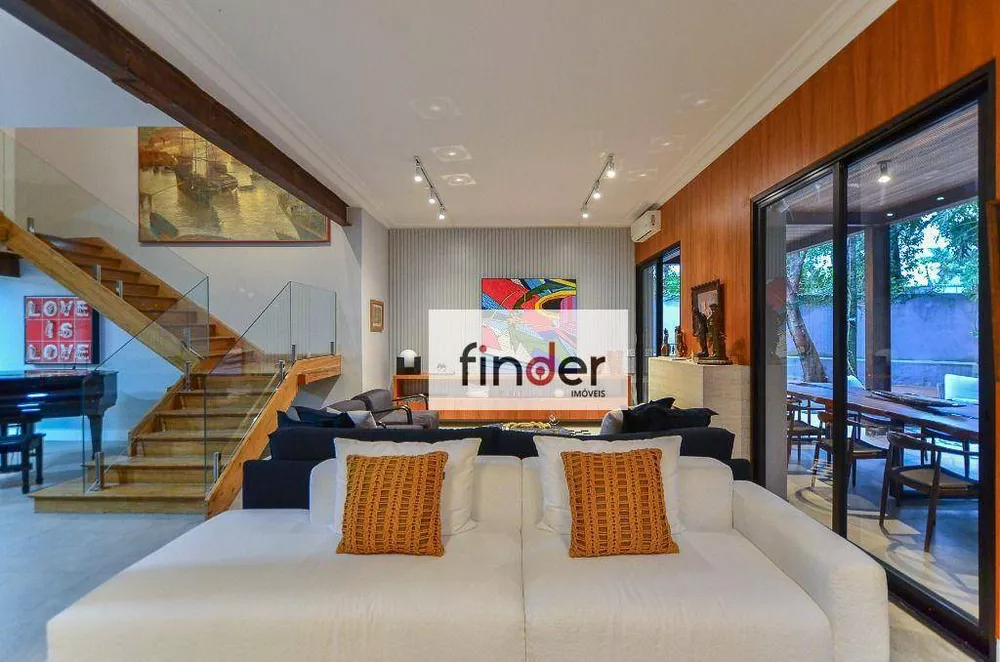 Casa, 4 quartos, 1117 m² - Foto 1