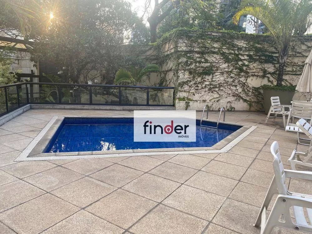 Apartamento, 3 quartos, 220 m² - Foto 4