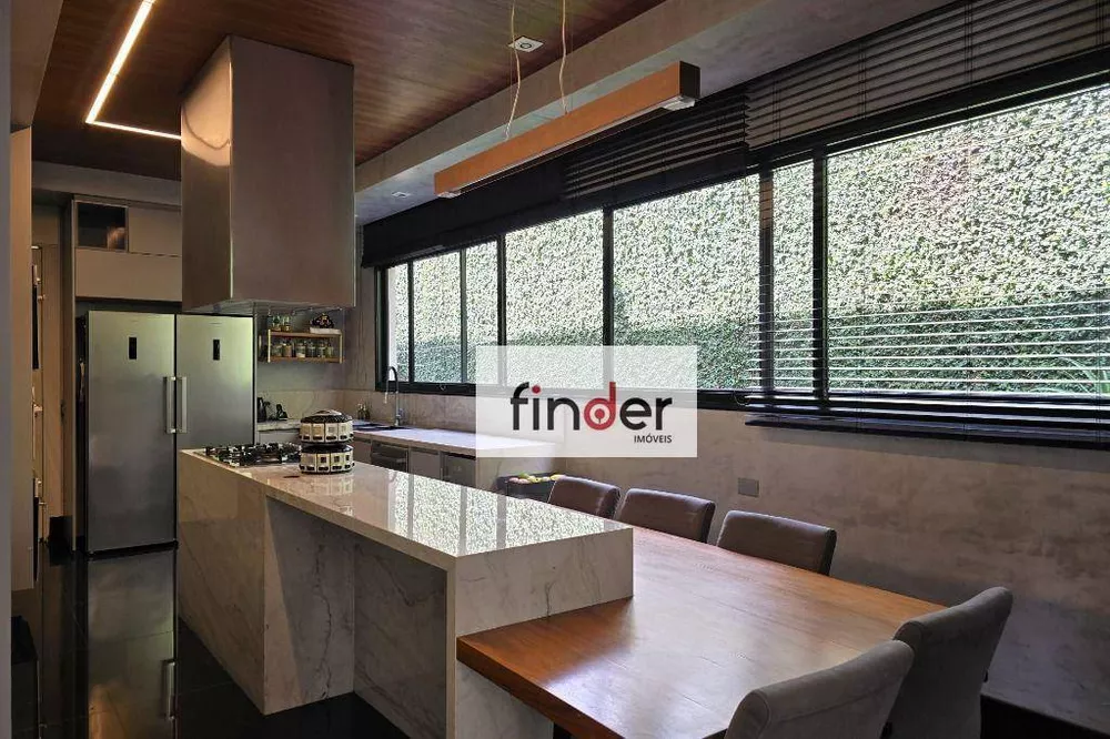 Casa, 5 quartos, 1300 m² - Foto 4