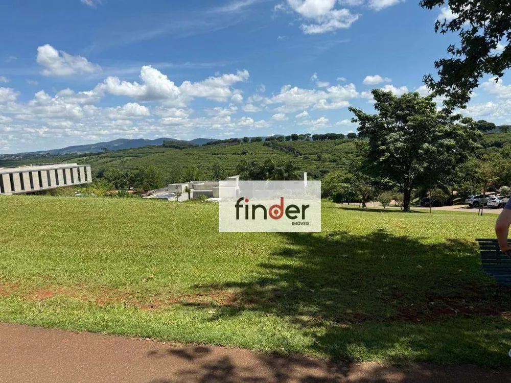 Loteamento e Condomínio, 3100 m² - Foto 1