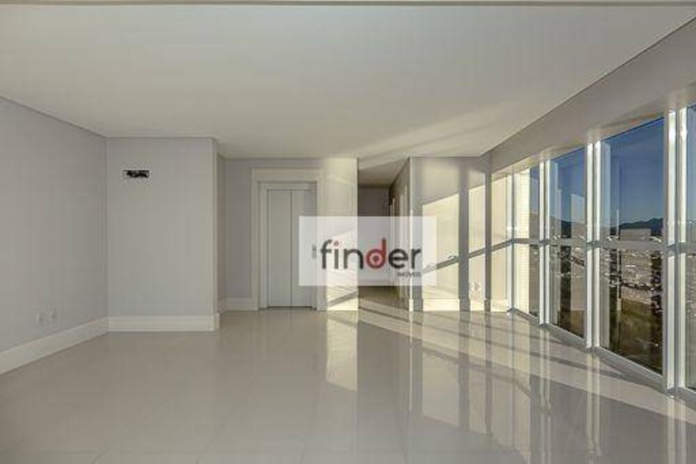 Apartamento, 4 quartos, 237 m² - Foto 1