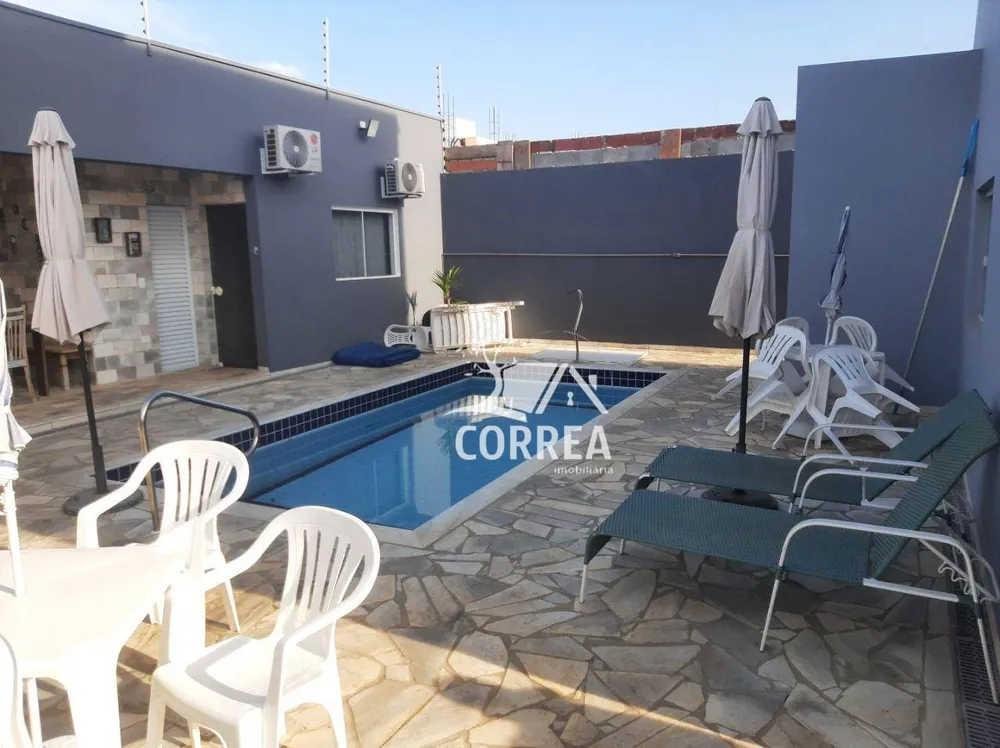 Casa, 5 quartos, 220 m² - Foto 4
