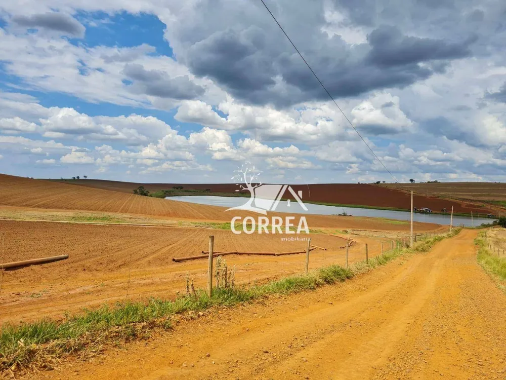 Fazenda, 1324 hectares - Foto 1