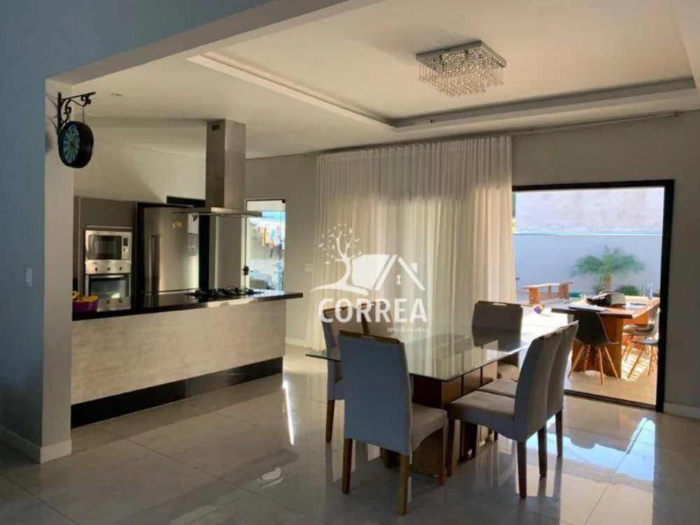 Casa, 3 quartos, 328 m² - Foto 3