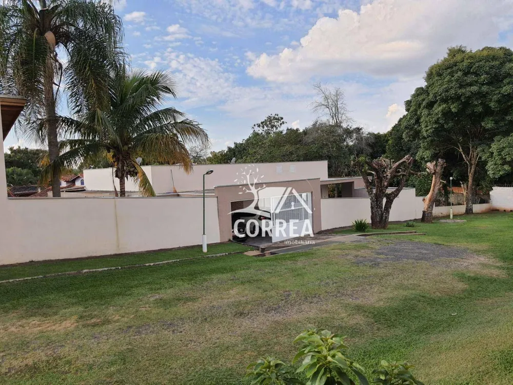 Chácara, 3 quartos, 1182 m² - Foto 1