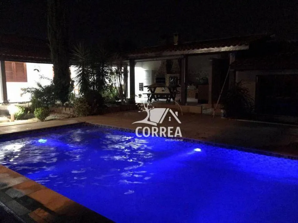 Chácara, 4 quartos, 1077 m² - Foto 2