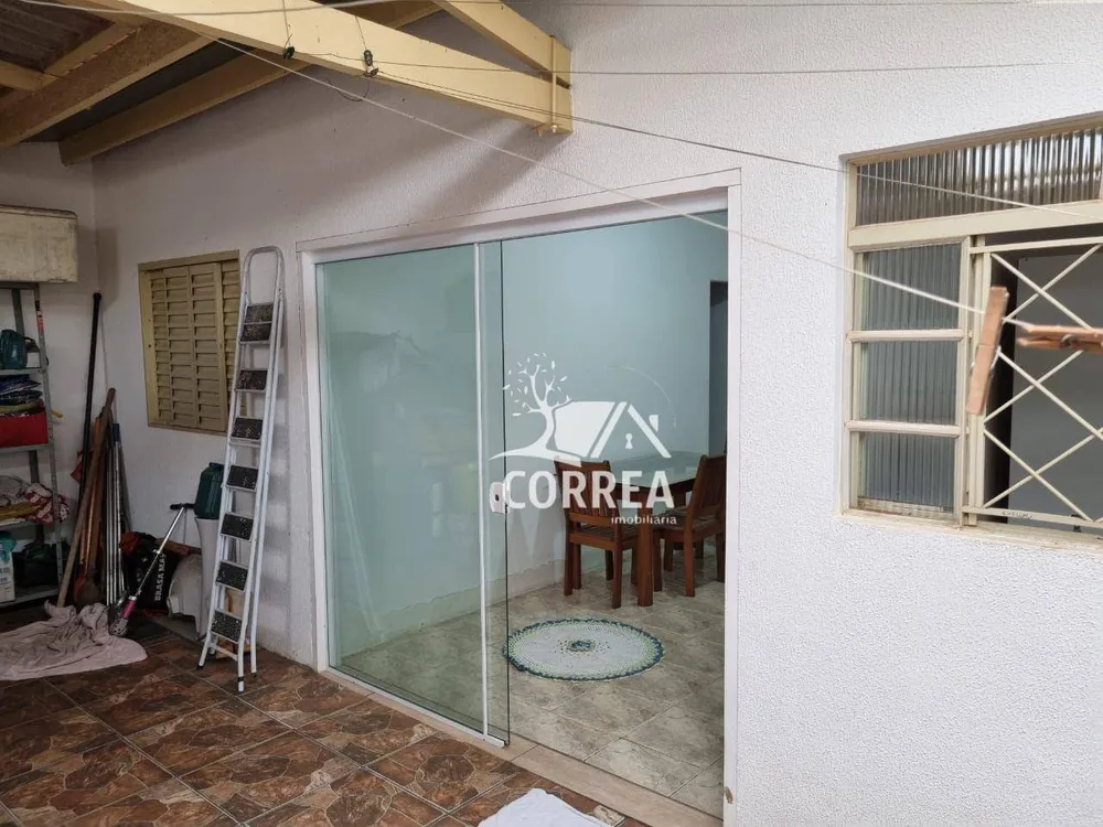 Casa, 4 quartos, 229 m² - Foto 4