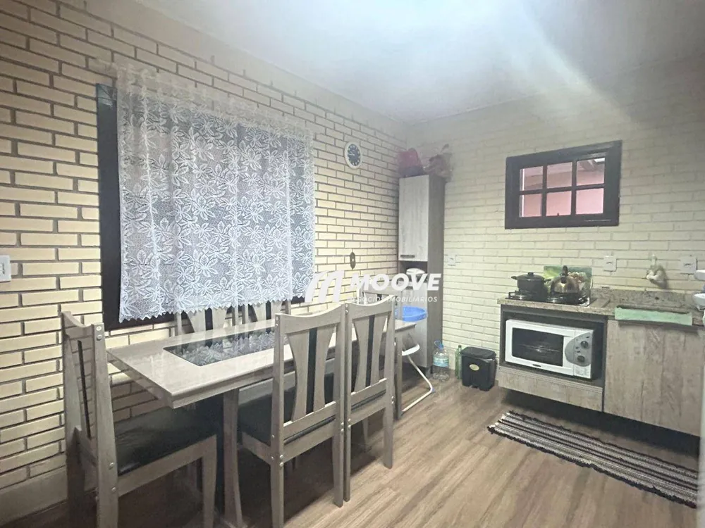 Casa, 3 quartos, 220 m² - Foto 6