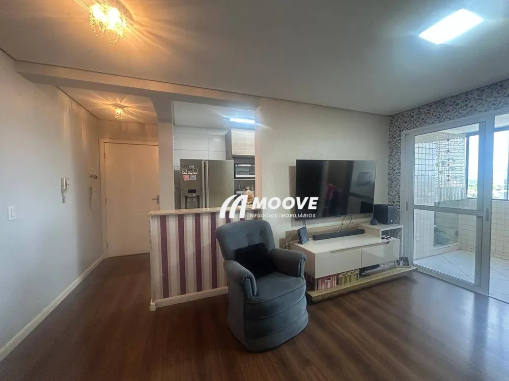 Cobertura, 3 quartos, 214 m² - Foto 4