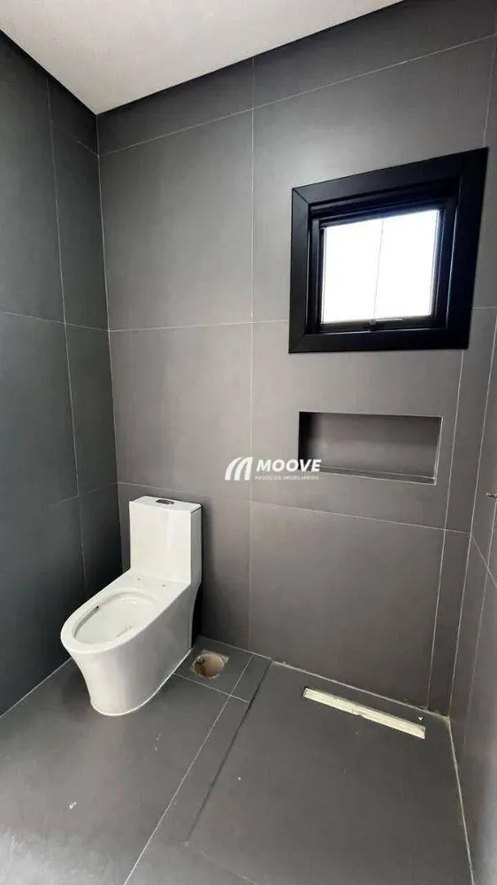 Sobrado, 3 quartos, 297 m² - Foto 3