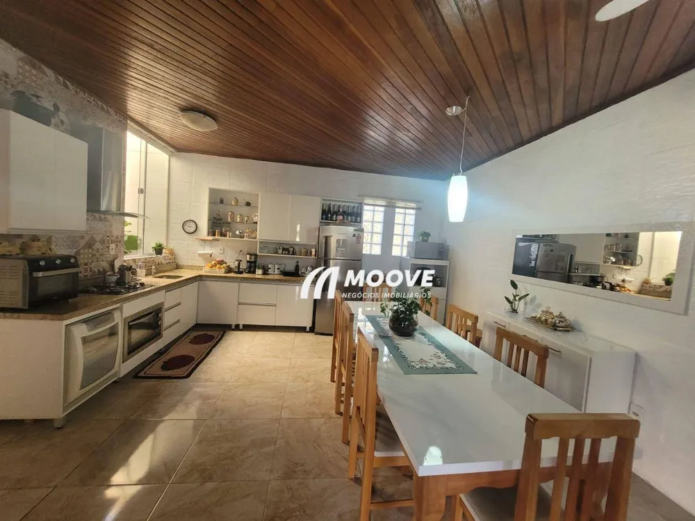 Casa, 3 quartos, 81 m² - Foto 1