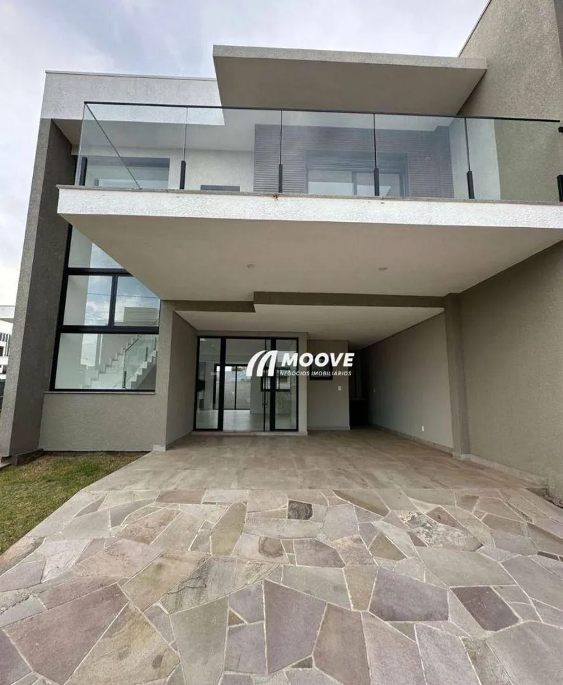 Sobrado, 3 quartos, 172 m² - Foto 1