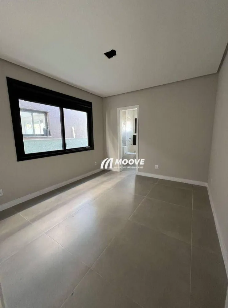 Sobrado, 4 quartos, 250 m² - Foto 6