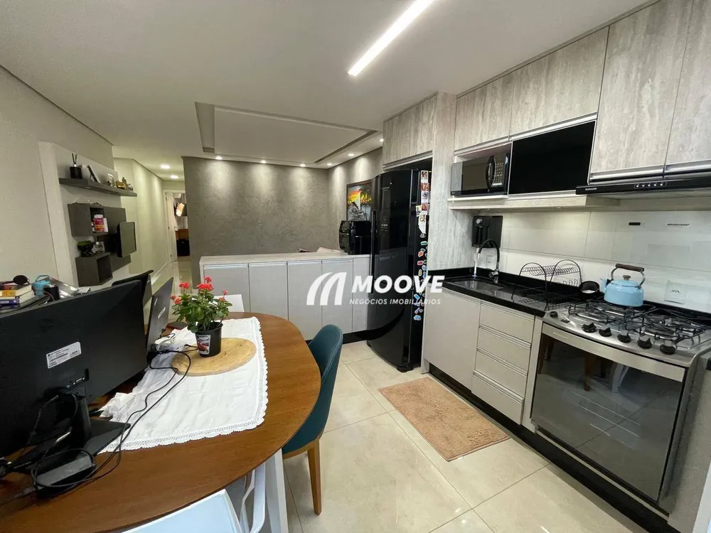 Apartamento, 2 quartos, 60 m² - Foto 2