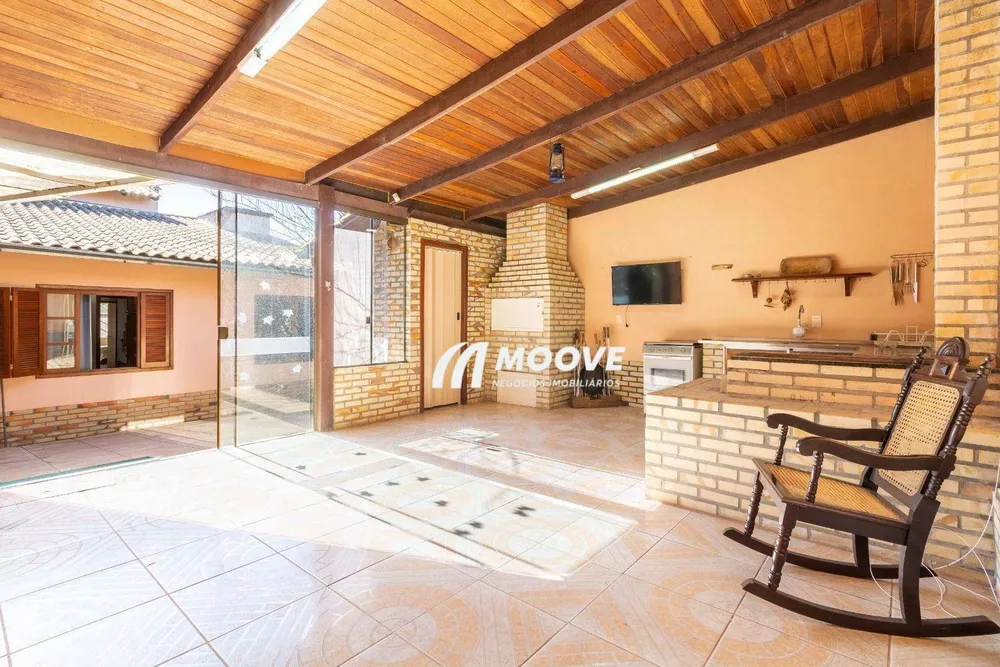 Casa, 4 quartos, 220 m² - Foto 3