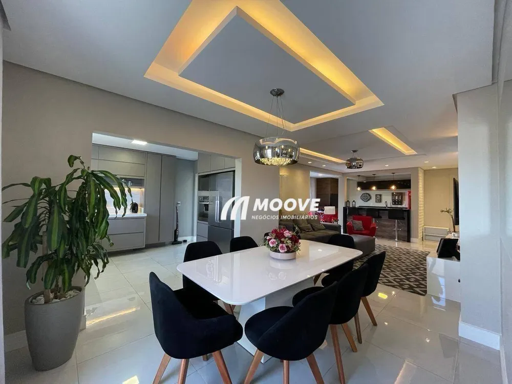 Cobertura, 3 quartos, 234 m² - Foto 5