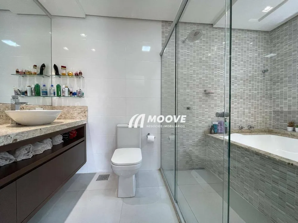 Cobertura, 3 quartos, 234 m² - Foto 11