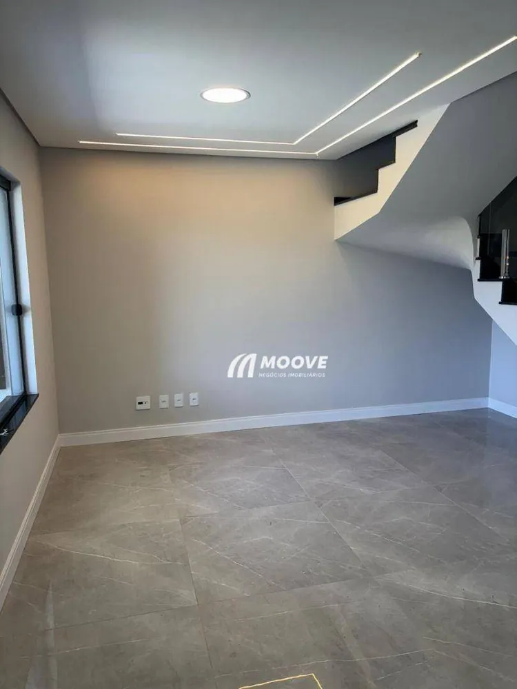 Sobrado, 4 quartos, 139 m² - Foto 4