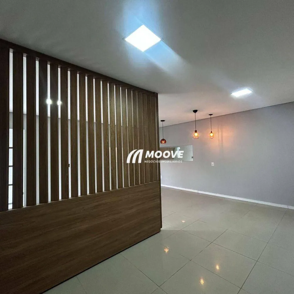 Casa, 3 quartos, 173 m² - Foto 2