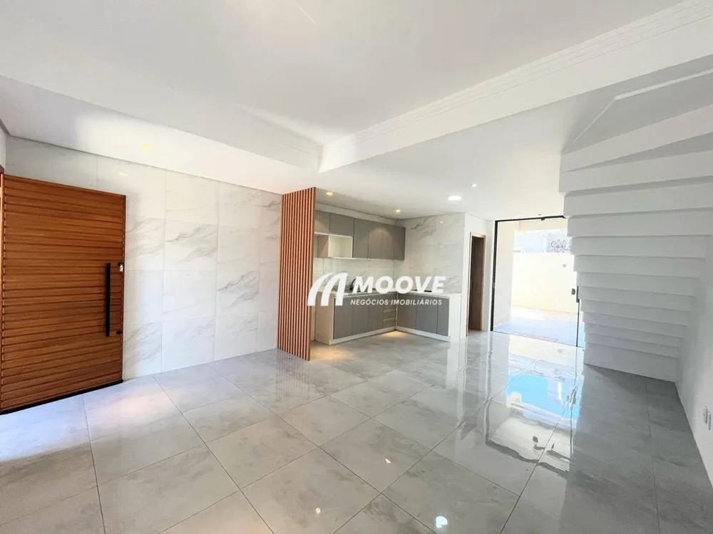 Sobrado, 3 quartos, 100 m² - Foto 2