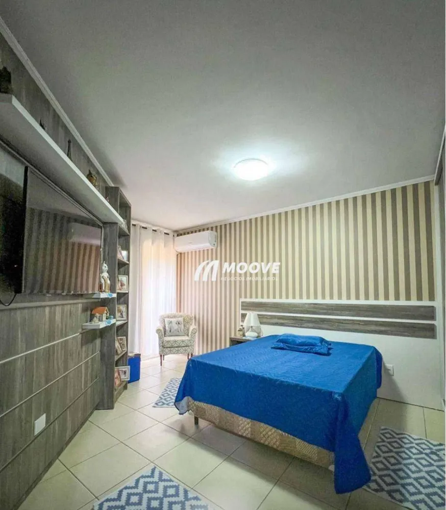 Apartamento, 3 quartos, 138 m² - Foto 10