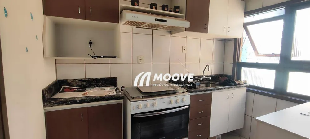 Cobertura, 3 quartos, 210 m² - Foto 2