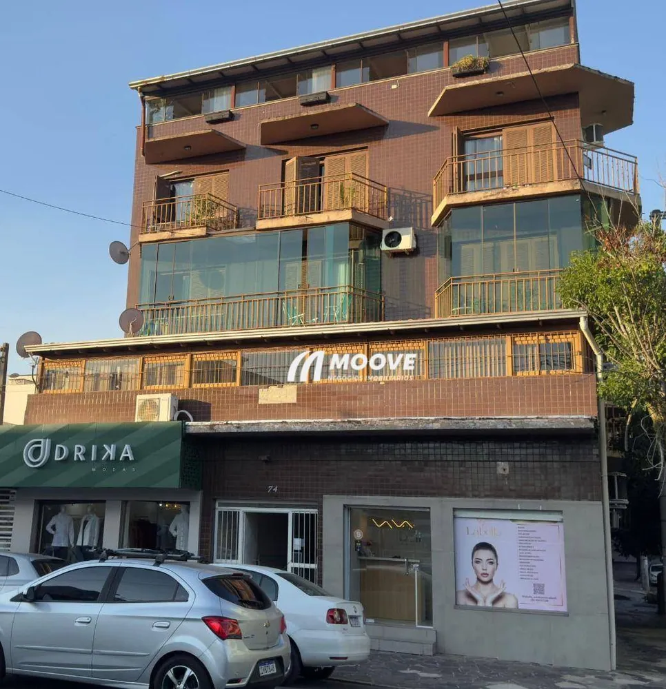 Cobertura, 3 quartos, 210 m² - Foto 1