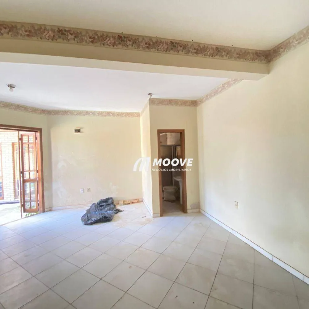 Sobrado, 3 quartos, 394 m² - Foto 5