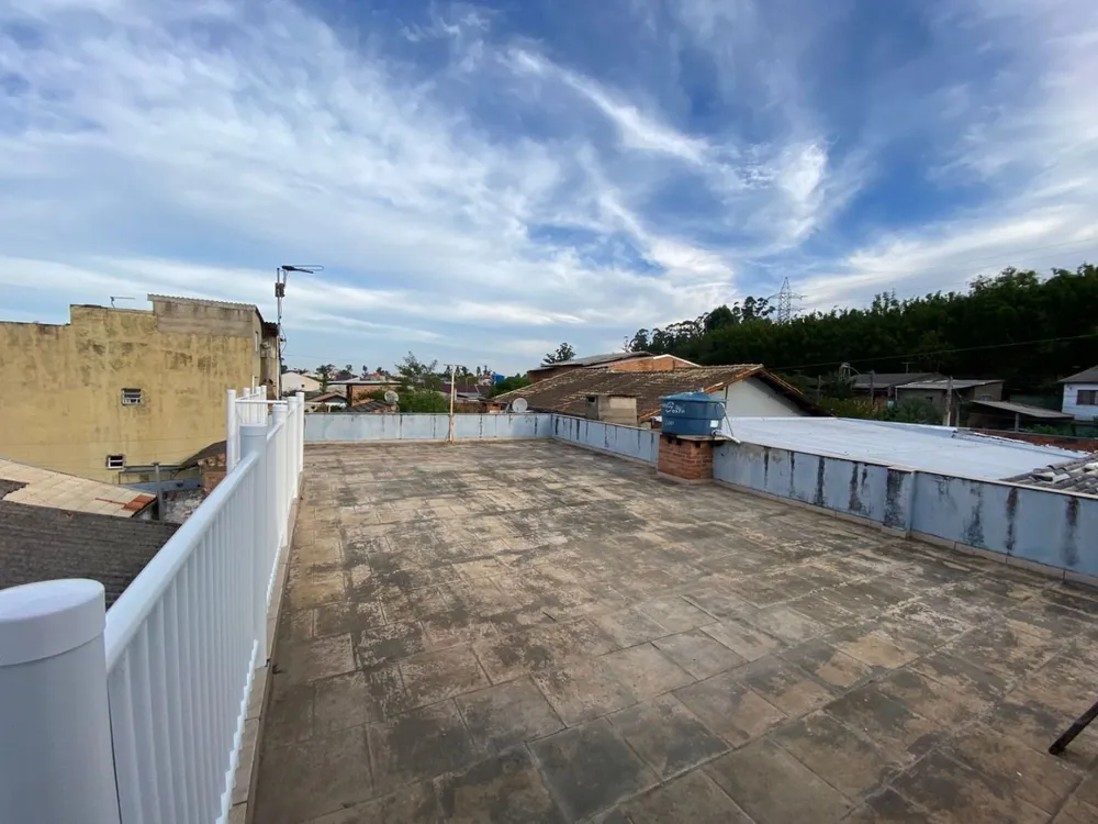 Casa, 3 quartos, 214 m² - Foto 4