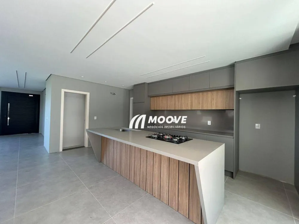 Sobrado, 4 quartos, 300 m² - Foto 5