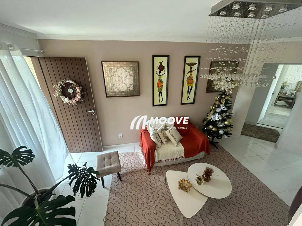 Cobertura, 3 quartos, 267 m² - Foto 2