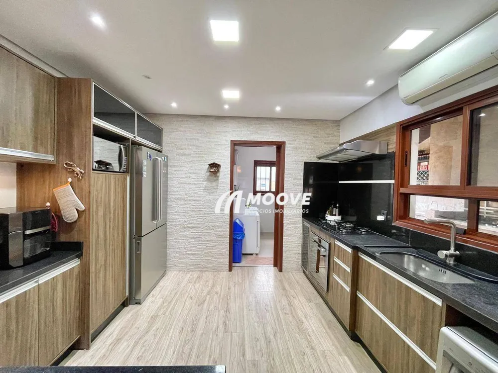 Casa, 3 quartos, 175 m² - Foto 4