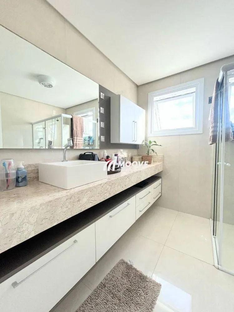 Sobrado, 3 quartos, 231 m² - Foto 9