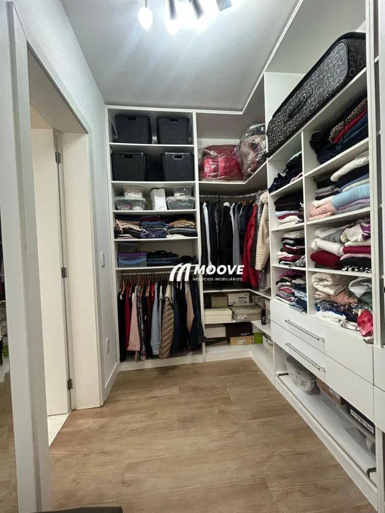 Sobrado, 3 quartos, 231 m² - Foto 4