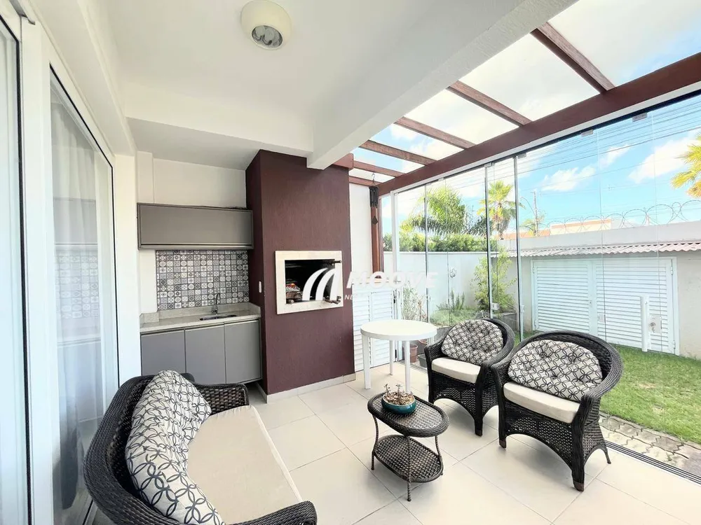 Sobrado, 3 quartos, 231 m² - Foto 3
